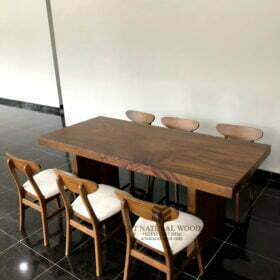 meja cafe kayu solid-meja cafe-meja makan-meja makan kayu solid-set meja cafe-set meja makan-kursi cafe-kayu terembesi-suar wood