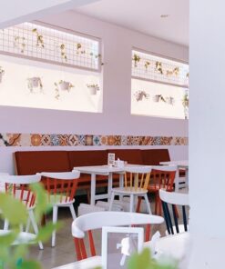 kursi makan warna jari jari-kursi cafe warna-kursi makan jari jari-tips desain cafe