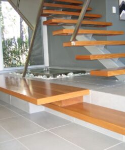 tangga kayu mnimalis-papan tangga kayu-desain tangga kayu-tangga rumah kayu-papan tangga dari kayu