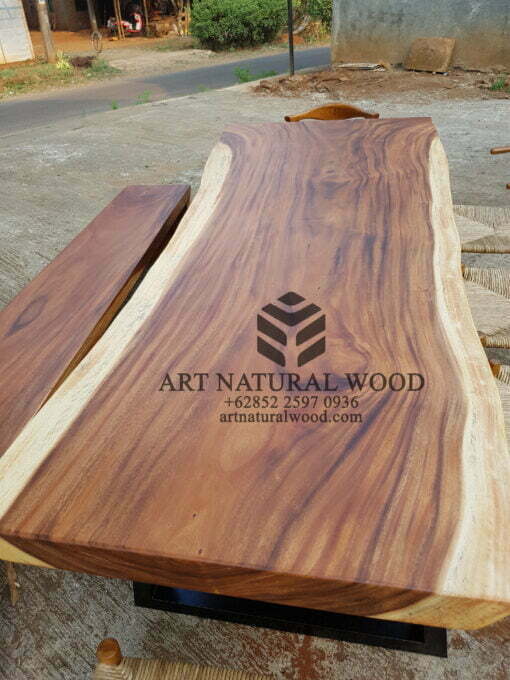 meja kursi set cafe-kursi anyaman-meja natural-meja kayu solid-meja kayu trembesi-meja kayu alami-bangku kayu panjang-bangku kayu solid