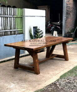 meja makan kayu utuh-meja makan kayu alami-meja kayu utuh-meja kayu trembesi-meja makan kayu besar