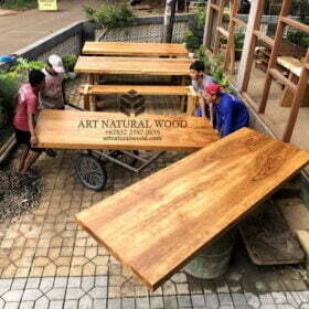 meja makan kayu jati-meja bangku jati-set meja makan jati-meja bangku jati-meja cafe kayu jati