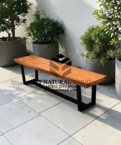 bangku kayu panjang unik-bangku kayu trembesi-bangku kayu kaki besi-bangku cafe kayu