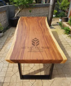 meja makan kayu trembesi solid-meja cafe kayu trembesi-meja kayu trembesi besar-meja kayu besar-meja balok-meja balok kayu