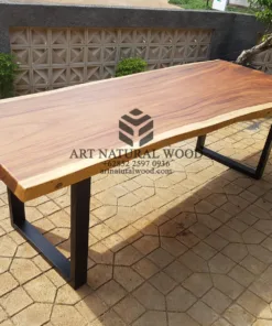 meja makan kayu trembesi solid-meja cafe kayu trembesi-meja kayu trembesi besar-meja kayu besar-meja balok-meja balok kayu