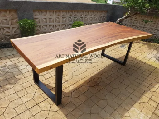 meja makan kayu trembesi solid-meja cafe kayu trembesi-meja kayu trembesi besar-meja kayu besar-meja balok-meja balok kayu