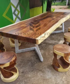 meja makan trembesi alami-meja kayu besar-meja makan kayu besar-meja makan sisi alami-meja makan kayu trembesi-meja makan mewah
