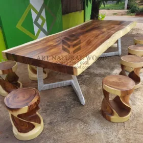 meja makan trembesi alami-meja kayu besar-meja makan kayu besar-meja makan sisi alami-meja makan kayu trembesi-meja makan mewah
