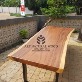 meja makan kayu trembesi solid-meja cafe kayu trembesi-meja kayu trembesi besar-meja kayu besar-meja balok-meja balok kayu