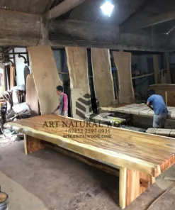 meja meeting kayu trembesi solid utuh-meja meeting kayu besar-meja kayu besar-meja panjang-meja rapat kayu besar