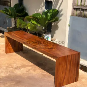 bangku minimalis kayu solid-bangku kayu trembesi-bangku kayu utuh-bangku mmakan trembesi-bangku kayu unik