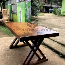 meja kayu trembesi tebal solid utuh-meja makan kayu solid-meja kayu besar-meja makan kayu trembesi-meja makan kayu tebal-meja makan antik