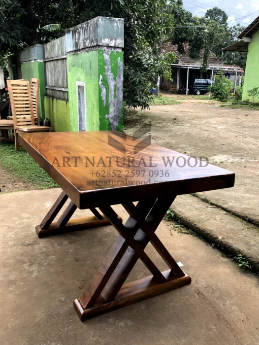 meja kayu trembesi tebal solid utuh-meja makan kayu solid-meja kayu besar-meja makan kayu trembesi-meja makan kayu tebal-meja makan antik