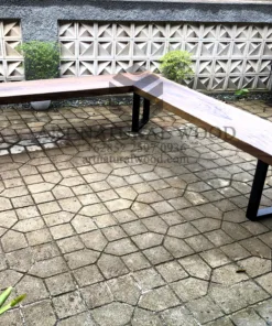 bangku sudut kayu solid-bangku kayu trembesi-bangku minimalis kayu trembesi-bangku industrial kayu trembesi