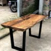 meja makan industrial kayu trembesi-meja cafe industrial-meja kayu besar-meja makan kayu trembesi-meja cafe trembesi