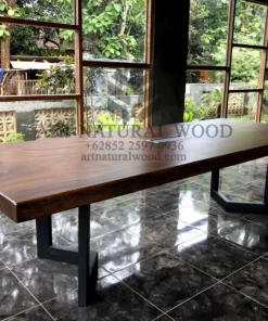 meja meeting kantor minimalis kayu trembesi-meja rapat kantor minimalis kayu trembesi-meja meeting kayu besar-meja kayu besar-colokan meja meeting