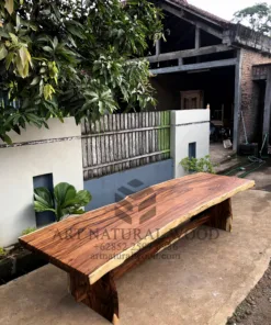 meja panjang kayu trembesi-meja kayu besar-meja kayu utuh-meja kayu solid-meja kayu tebal