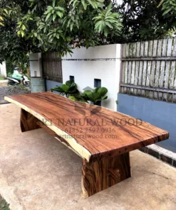 meja panjang kayu trembesi-meja kayu besar-meja kayu utuh-meja kayu solid-meja kayu tebal