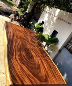 meja makan kaki besi kayu trembesi-meja kayu besar-meja makan industrial-meja makan minimalis-meja kayu tebal-meja makan antik-meja kayu alami