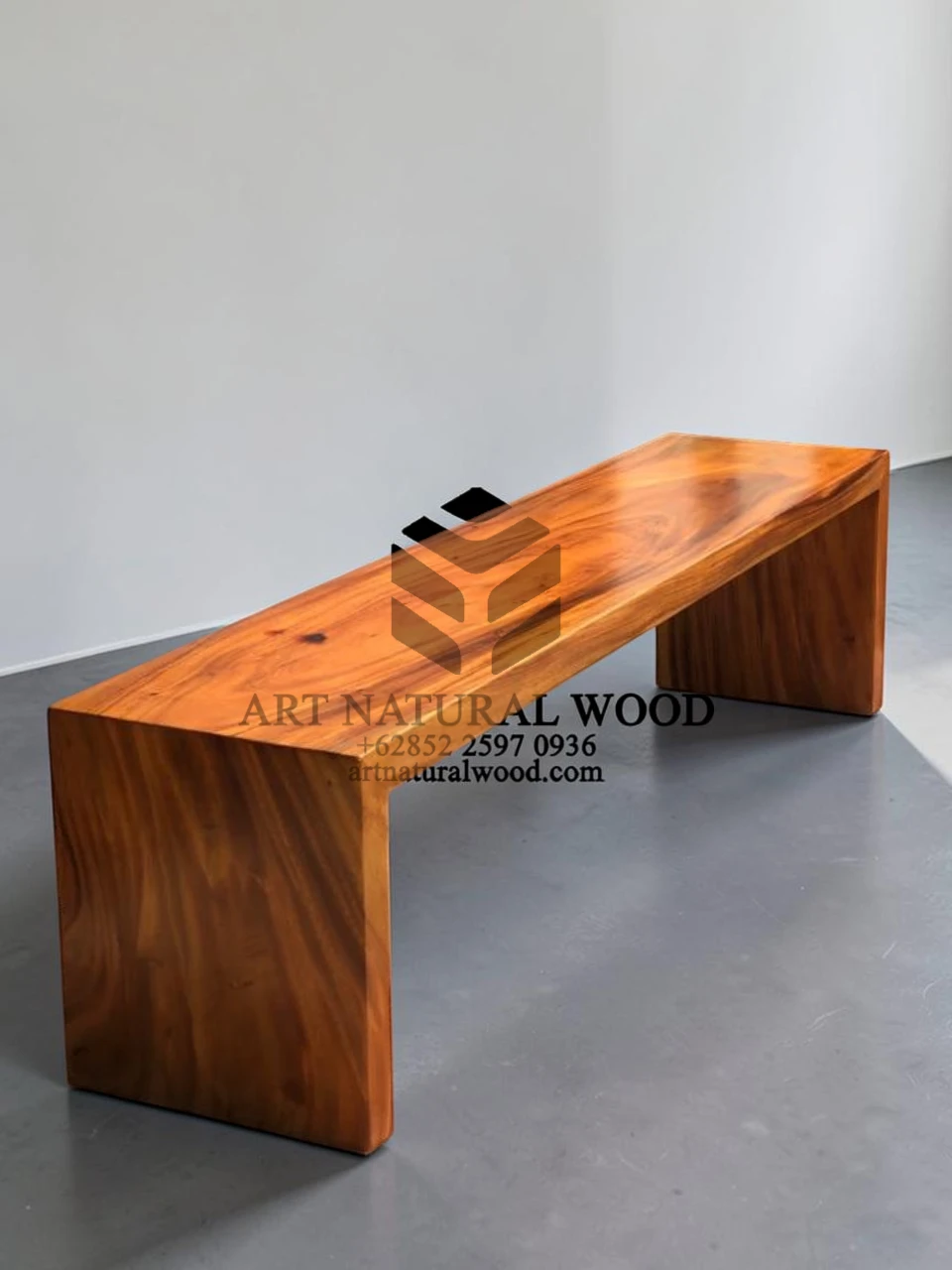 bangku minimalis kayu solid-bangku kayu trembesi-bangku kayu utuh-bangku mmakan trembesi-bangku kayu unik