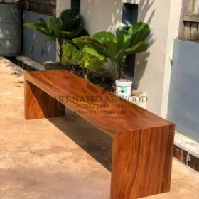 bangku minimalis kayu solid-bangku kayu trembesi-bangku kayu utuh-bangku mmakan trembesi-bangku kayu unik