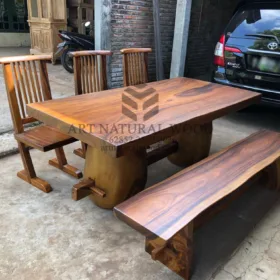 meja antik kayu trembesi-meja kayu besar-meja makan antik-meja makan unik-meja makan kayu utuh