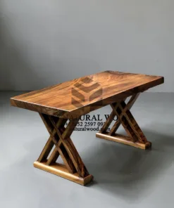 meja kayu trembesi tebal solid utuh-meja makan kayu solid-meja kayu besar-meja makan kayu trembesi-meja makan kayu tebal-meja makan antik