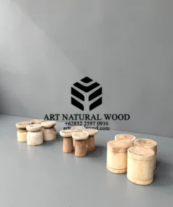 stool bundar kayu solid trembesi-stool bulat kayu solid-kursi kecil kayu