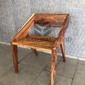 kursi makan sederhana kayu trembesi-kursi makan antik-kursi makan minimalis