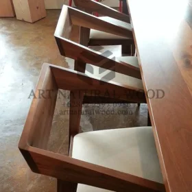 kursi makan kayu minimalis-kursi makan jati-kursi makan trembesi-kursi makan unik