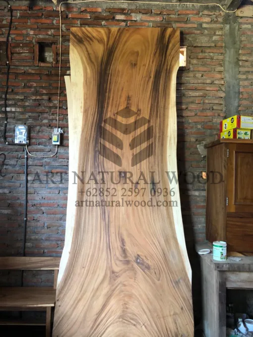 papan kayu trembesi besar