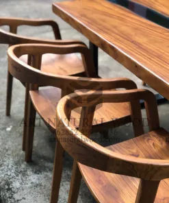 set meja makan minimalis kayu trembesi-meja kayu besar-meja kayu resin-meja river kaca-furniture cafe-meja cafe-kursi makan jati minimalis