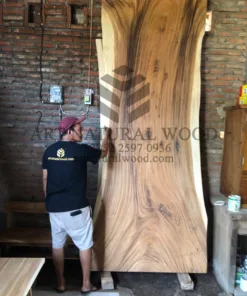papan kayu trembesi besar