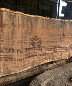 kayu trembesi solid-papan kayu trembesi-kayu besar-kayu trembesi besar-kayu utuh