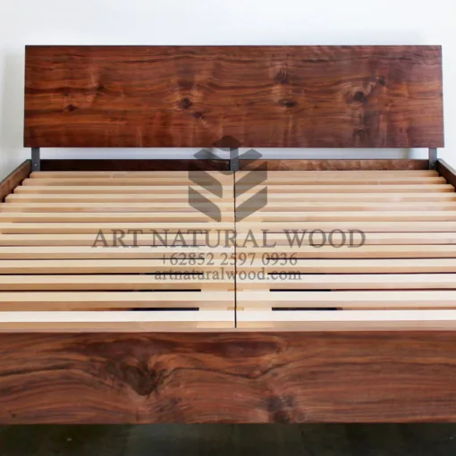 tempat tidur laci minimalis kayu trembesi