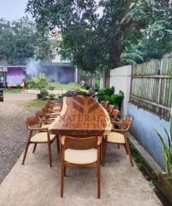 meja makan minimalis kayu besar-meja makan kayu trembesi-,meja meeting kantor-meja kayu besar-meja makan kayu trembesi alami