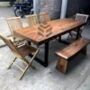 meja makan kayu besar minimalis