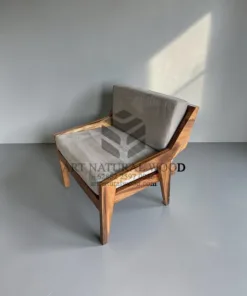 kursi tamu kayu solid trembesi-sofa tamu kayu solid-kursi tamu kayu antik-kursi sofa kayu