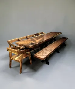 meja makan panjang minimalis-meja kayu besar-meja kayu trembesi-meja makan unik-meja kayu unik