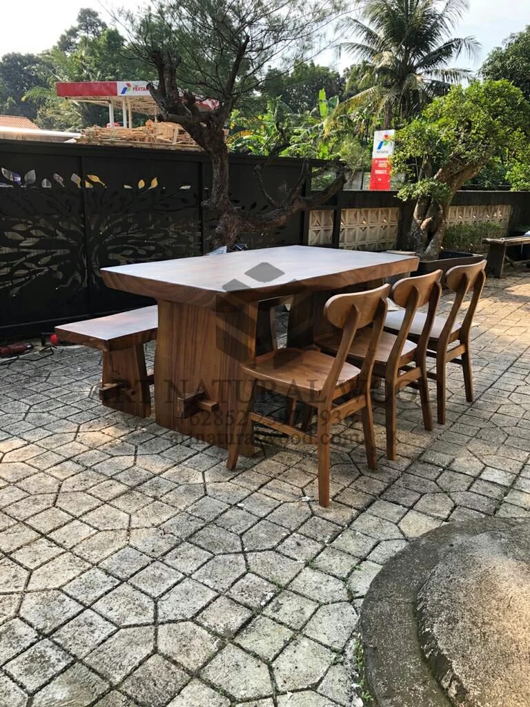 meja makan kayu suar-meja makan trembesi-meja kayu besar-meja kayu alamai