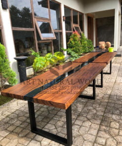 meja kayu unik-meja kayu besar-meja river kaca-meja resin-meja epoxy