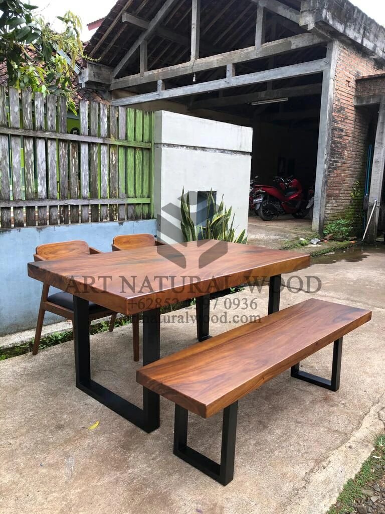 meja cafe minimalis kayu-meja cafe industrial-meja makan industrial