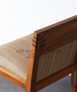 kursi cafe kayu trembesi-kursi cafe minimalis-kursi cafe kayu-kursi makan kayu-kursi makan minimalis