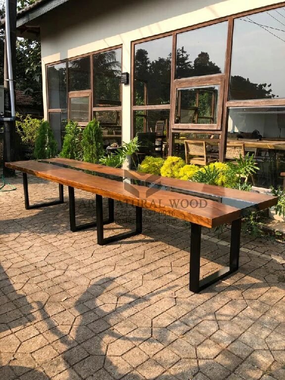 meja makan kaca-meja makan minimalis-meja kayu trembesi-meja makan besi