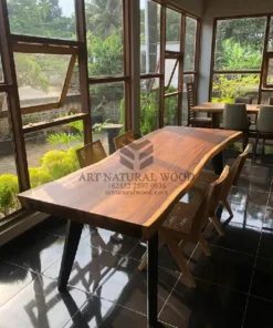meja makan minimalis 4 kursi-meja makan trembesi-meja kayu trembesi-meja kayu besar