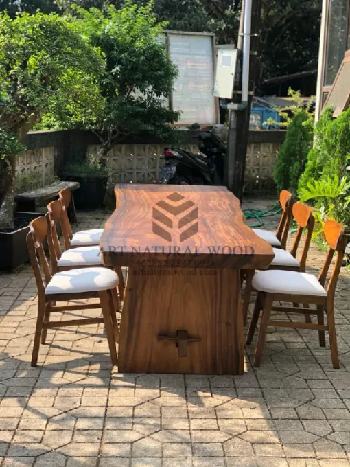 meja makan 6 kursi-meja kayu besar-set meja makan-meja makan minimalis-meja makan kayu trembesi