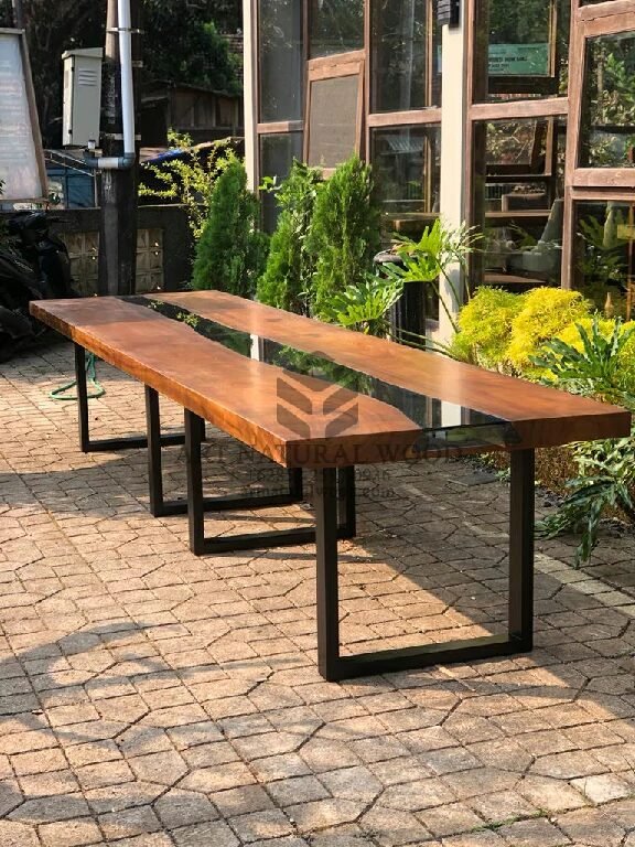 meja makan kaca-meja makan minimalis-meja kayu trembesi-meja makan besi