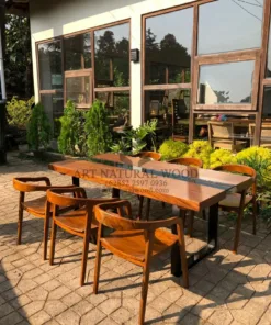 meja makan minimalis modern 6 kursi-meja river kayu trembesi-meja makan unik-meja makan resin-meja kayu besar