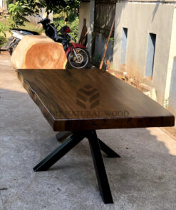 meja kayu kaki besi unik-meja makan kayu trembesi kaki besi