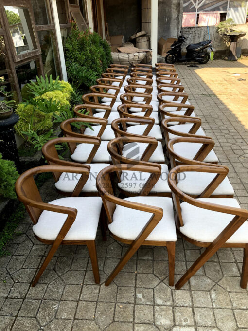 kursi cafe minimalis kayu jati solid-kursi makan minimalis kayu jati solid
